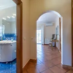 Casa Sunrise * Lagos
