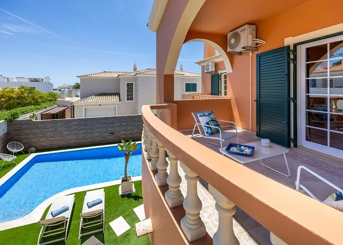 Casa Sunrise * Lagos